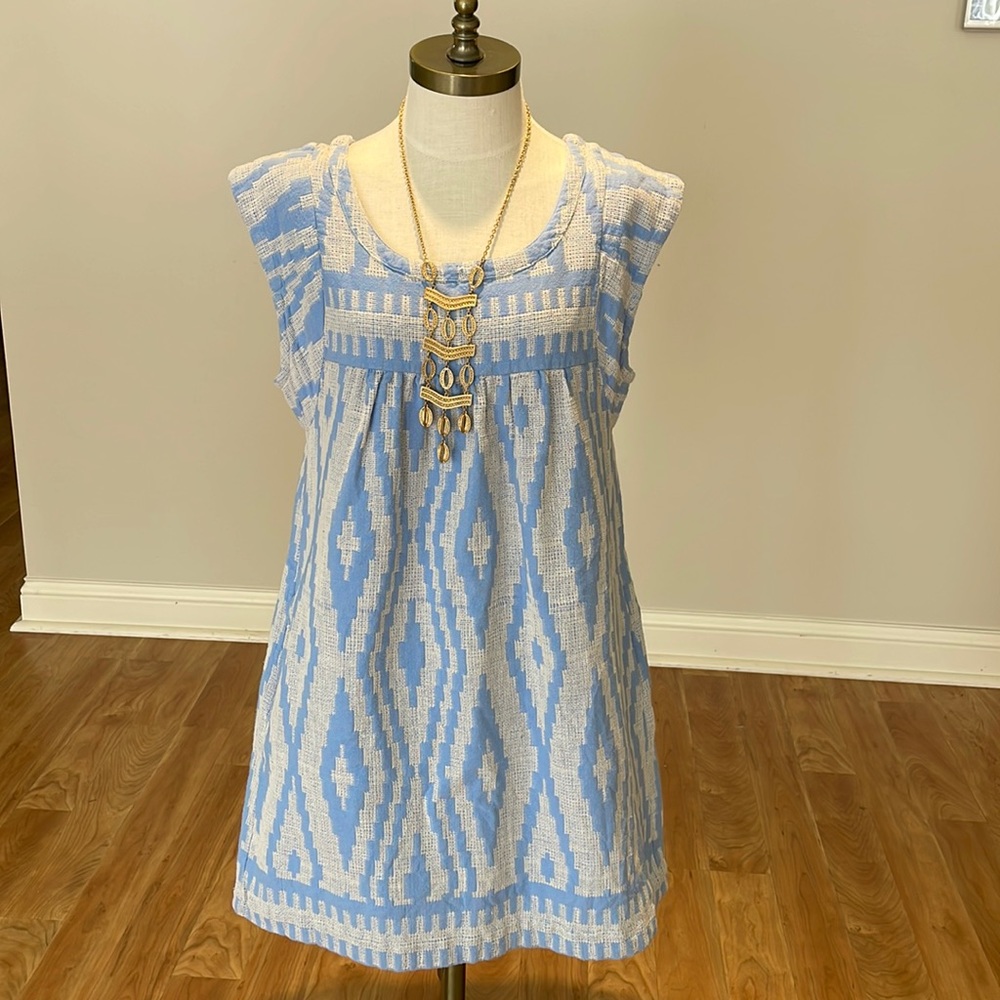 Faherty light blue and white cap sleeve dress size M